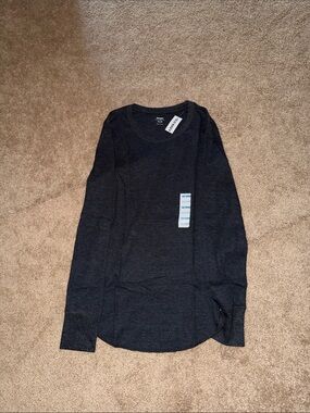 Old Navy Women's Long Sleeve Crewneck Top in Charcoal